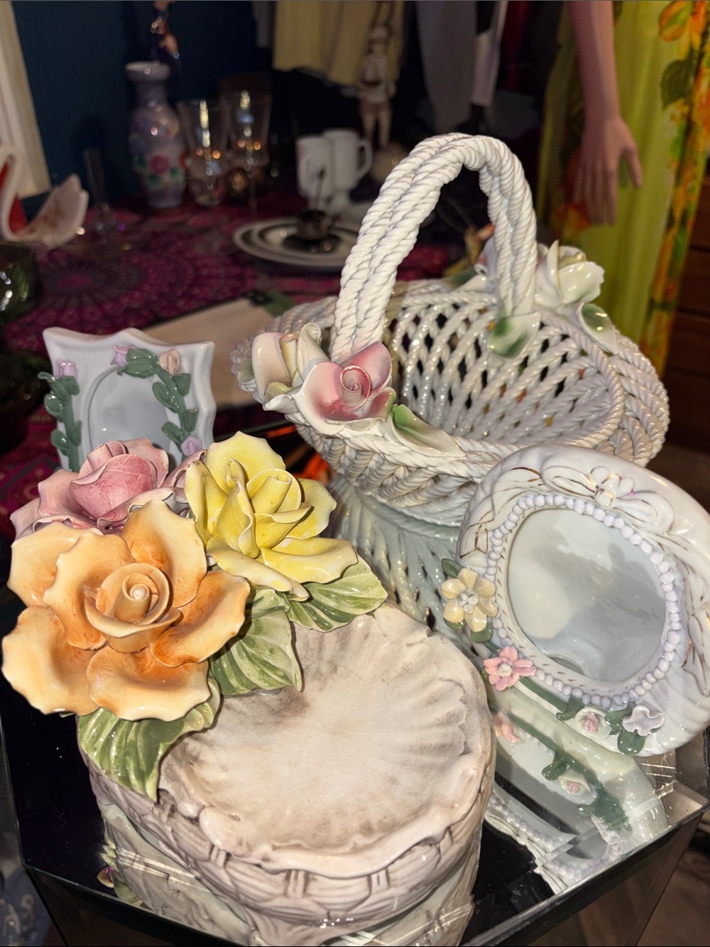 3D Ceramic Flowers Home Decor Bundle Soap Dish 2 Frames & A Basket Made In Italy